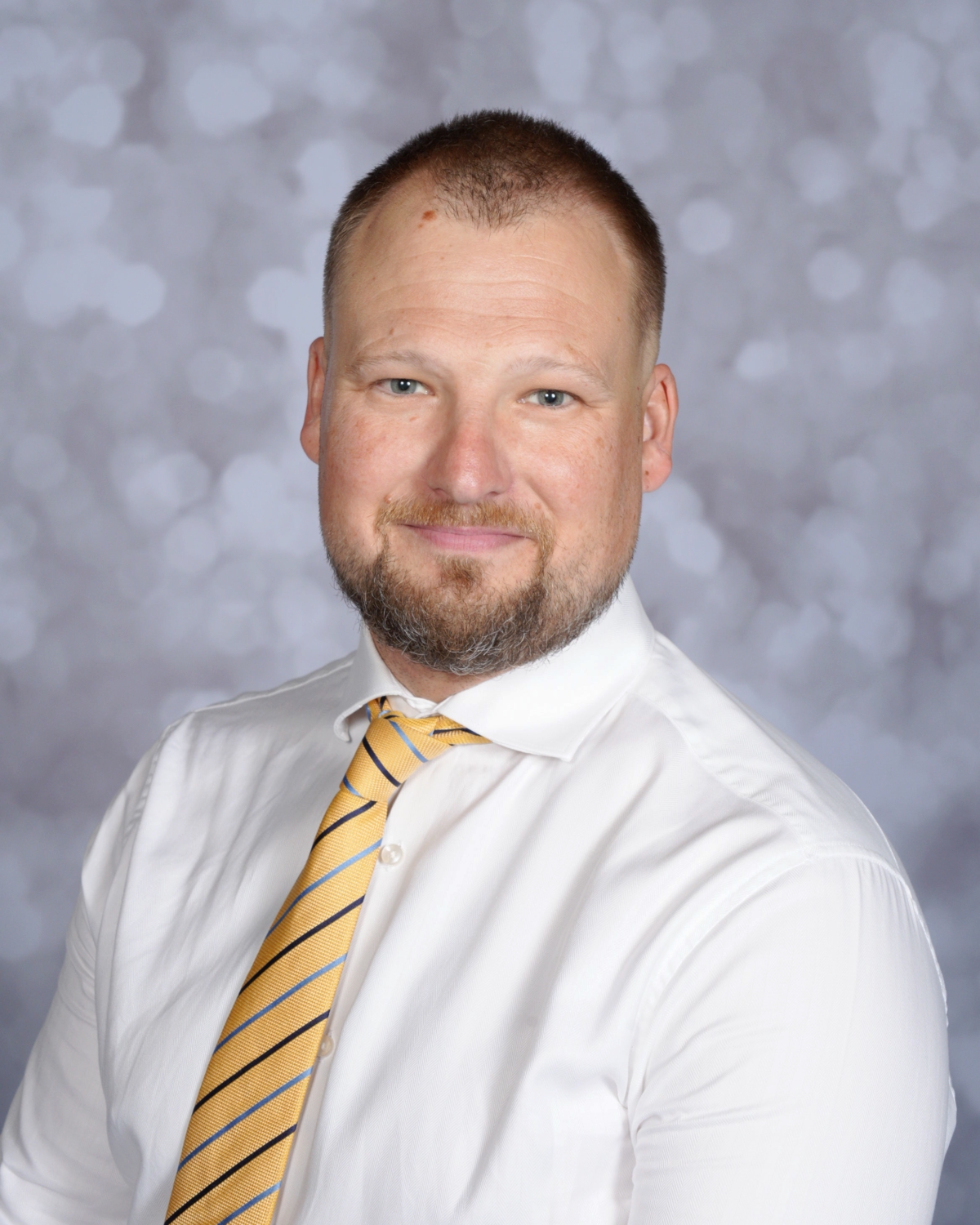 Mr Guyer